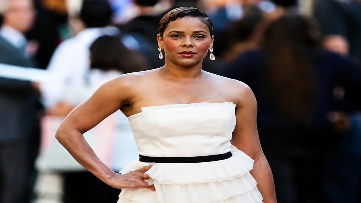 Lark Voorhies wearing a white strapless dress during a red carpet celebrity event